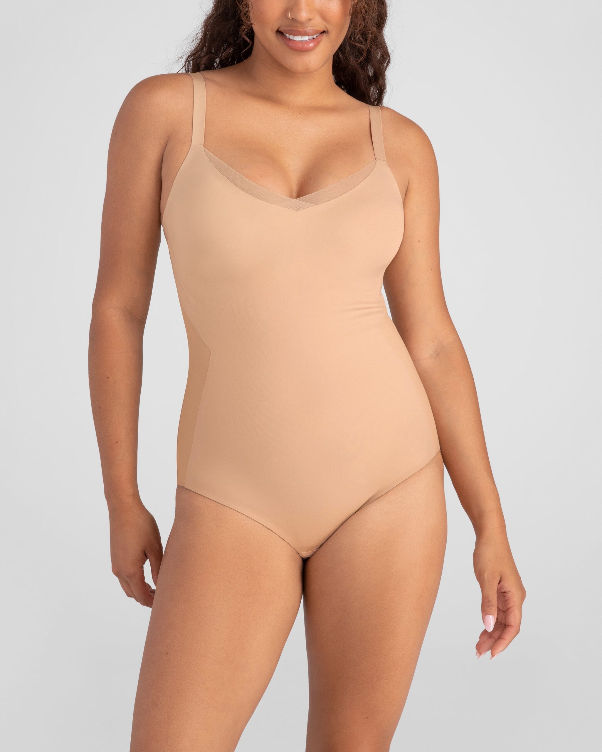 19-crossover_cami_bodysuit-sand-m-mei_2226_R1_1